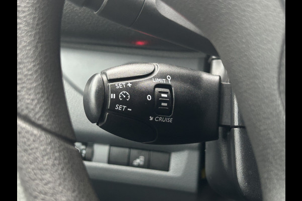 Peugeot Expert 2.0 HDI 123 PK / L2H1 / 48.055 / IMPERIAAL / BLIND SPOT / CRUISE CONTROL / AIRCO / 3-ZITS