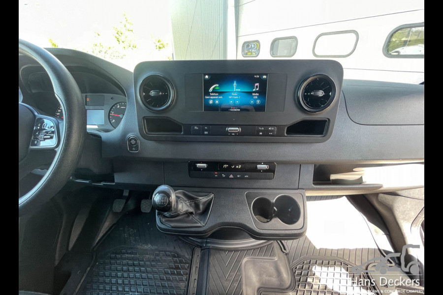 Mercedes-Benz Sprinter 316 L2H2 Zwart MBUX Trekhaak 3500kg 163pk Airco