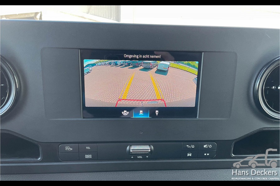 Mercedes-Benz Sprinter 316 L2H2 Zwart MBUX Trekhaak 3500kg 163pk Airco