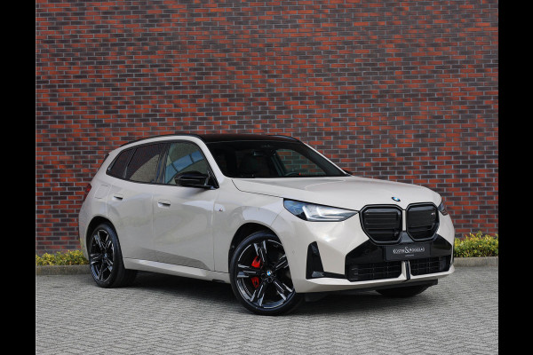 BMW X3 M50 xDrive *Direct leverbaar!*Trekhaak*Pano*IconicGlow*