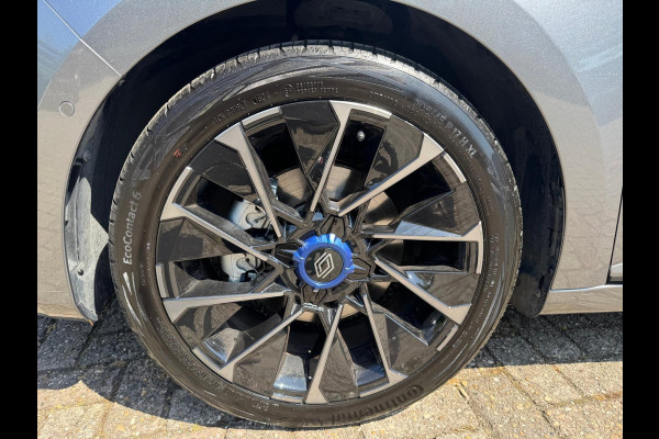 Renault Clio 1.6 E-Tech Full Hybrid 145 esprit Alpine Bose Sound / 360 camera / P-sensoren / Stoel & stuurwiel verw.