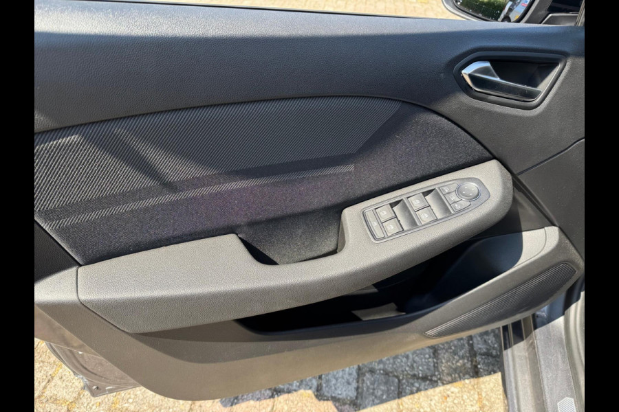 Renault Clio 1.6 E-Tech Full Hybrid 145 esprit Alpine Bose Sound / 360 camera / P-sensoren / Stoel & stuurwiel verw.