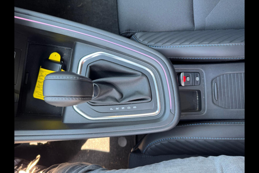 Renault Clio 1.6 E-Tech Full Hybrid 145 esprit Alpine Bose Sound / 360 camera / P-sensoren / Stoel & stuurwiel verw.