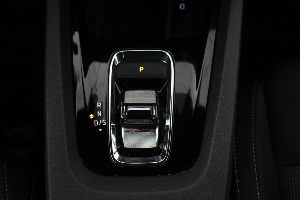 Škoda Octavia 1.0 e-TSI Sport | Carplay | Full LED | Navigatie | Sfeerverlichting | DAB | Sportstoelen | Climate control | Parkeerhulp