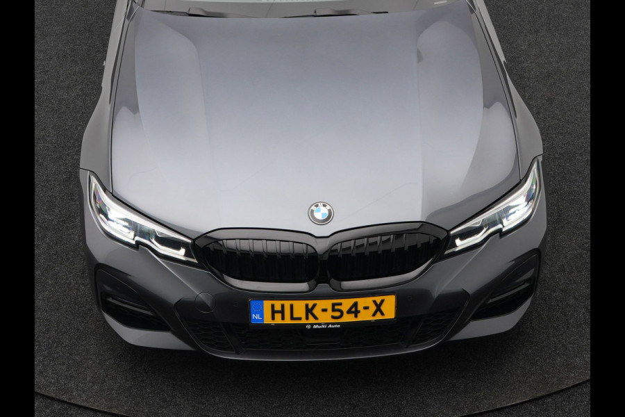 BMW 3 Serie Touring 330e M Sport Plug In Hybrid Dealer O.H. PHEV | Panodak | Lederen Sportstoelen Verwarmd | Adaptive Cruise | Navigatie | Apple Carplay | Camera | DAB | Sfeerverlichting |