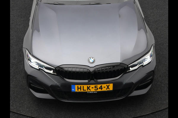 BMW 3 Serie Touring 330e M Sport Plug In Hybrid Dealer O.H. PHEV | Panodak | Lederen Sportstoelen Verwarmd | Adaptive Cruise | Navigatie | Apple Carplay | Camera | DAB | Sfeerverlichting |