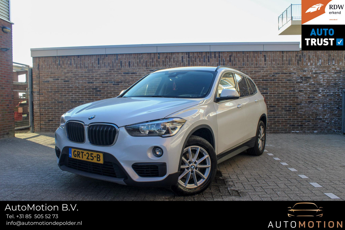 BMW X1 sDrive16d Executive | Parkeersonsoren | Aut. kofferbak BMW X1 sDrive16d Executive | Parkeersonsoren | Aut. kofferbak