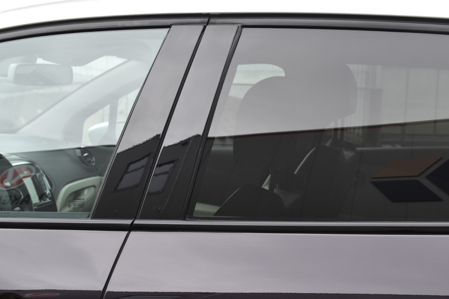 Renault Captur 1.2 TCe Initiale Paris Automaat leer Navi 11000 km