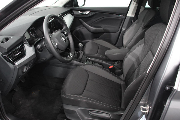 Škoda Kamiq 1.0 TSI 110pk Ambition | Navigatie | Apple Carplay/Android Auto | Climate Control | Dab | Led | Parkeer sensoren | Stoelverwarming | Extra getint glas
