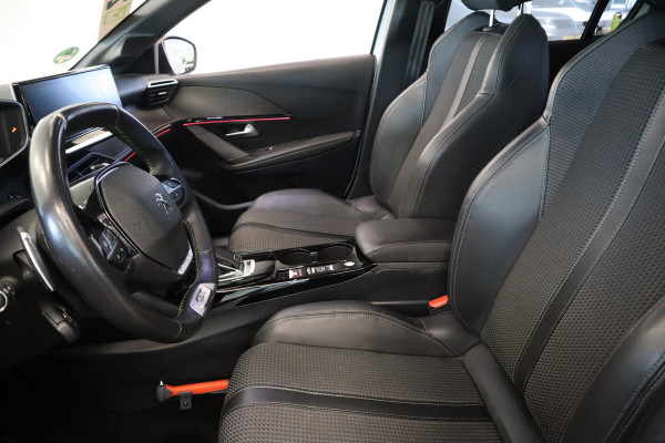 Peugeot 208 1.2 PureTech GT-Line Cruise/Climate Navi PDC NAP Panoramadak Automaat 131PK!