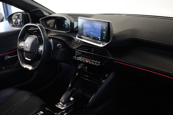 Peugeot 208 1.2 PureTech GT-Line Cruise/Climate Navi PDC NAP Panoramadak Automaat 131PK!