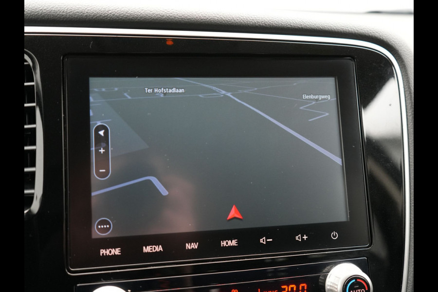 Mitsubishi Outlander 2.4 Intense Plug in Hybrid 225pk PHEV | Carplay | Parkeersensoren | Stoelverwarming | L.M. 18" | Camera | Cruise Control | Climate Control | DAB |