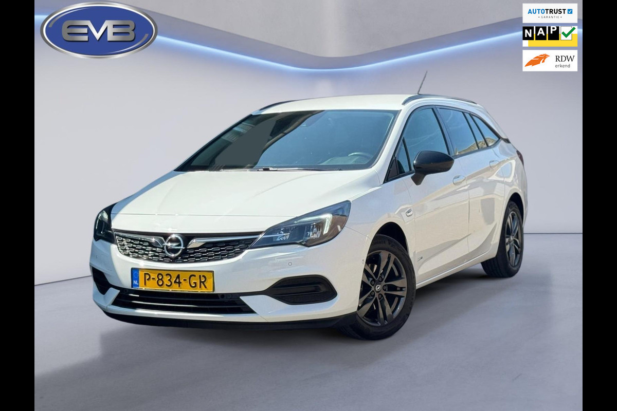 Opel Astra Sports Tourer 1.2 Design & Tech, trekhaak, achteruitrijcamera, eerste eigenaar, NL auto met nationale auto pas Opel Astra Sports Tourer 1.2 Design & Tech, trekhaak, achteruitrijcamera, eerste eigenaar, NL auto met nationale auto pas