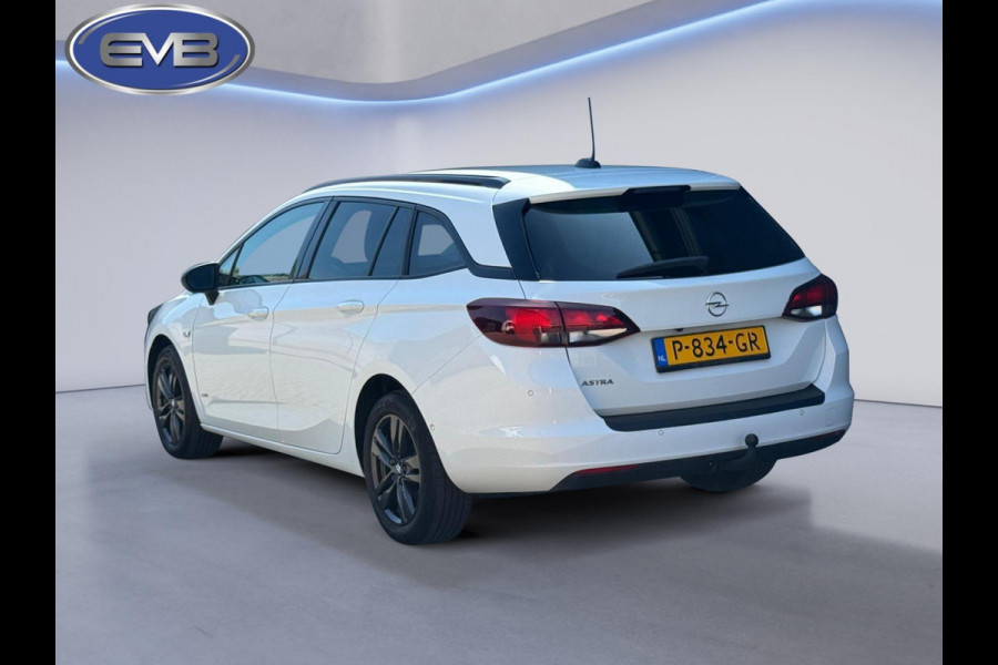Opel Astra Sports Tourer 1.2 Design & Tech, trekhaak, achteruitrijcamera, eerste eigenaar, NL auto met nationale auto pas