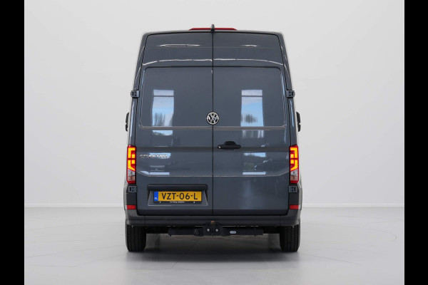 Volkswagen Crafter 30 2.0 TDI L3H3 Navi via App Camera Trekhaak Voorruitverwarming