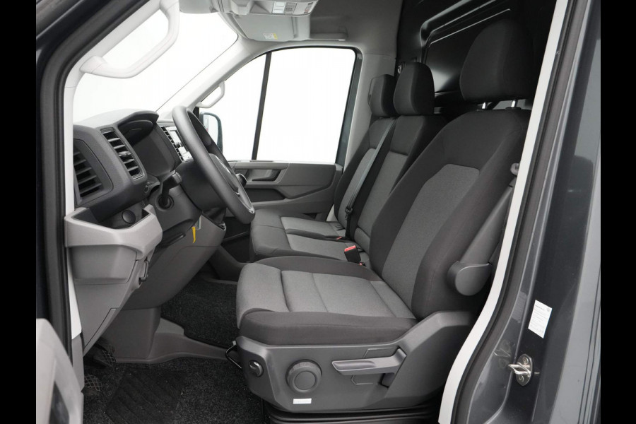 Volkswagen Crafter 30 2.0 TDI L3H3 Navi via App Camera Trekhaak Voorruitverwarming