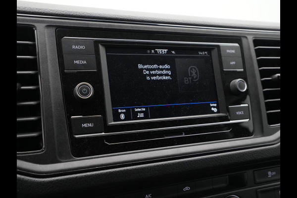 Volkswagen Crafter 30 2.0 TDI L3H3 Navi via App Camera Trekhaak Voorruitverwarming