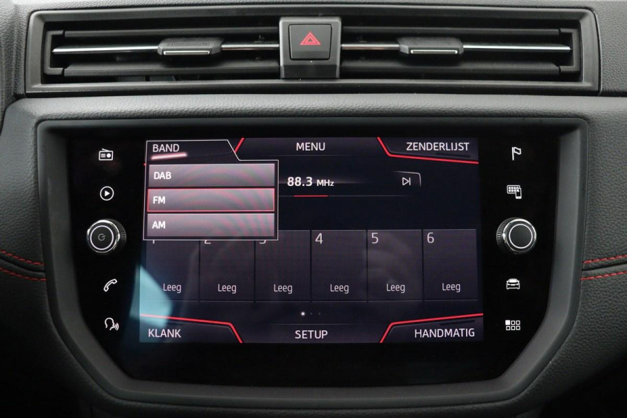 Seat Ibiza 1.0 TSI FR Intens | Stoelverwarming | Adaptive cruise | BEATS Pack | Full LED | Carplay | DAB | Camera | Climate control