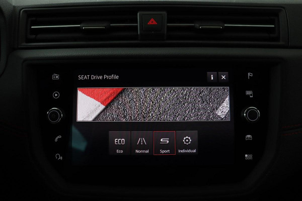 Seat Ibiza 1.0 TSI FR Intens | Stoelverwarming | Adaptive cruise | BEATS Pack | Full LED | Carplay | DAB | Camera | Climate control
