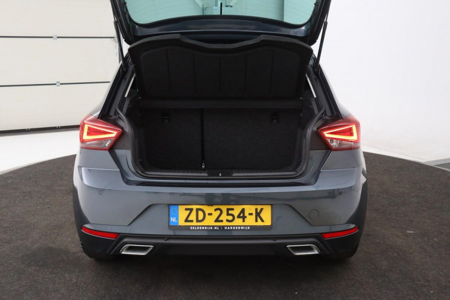 Seat Ibiza 1.0 TSI FR Intens | Stoelverwarming | Adaptive cruise | BEATS Pack | Full LED | Carplay | DAB | Camera | Climate control