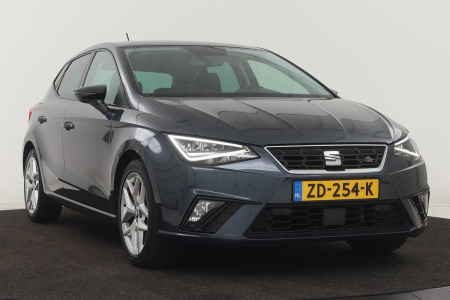 Seat Ibiza 1.0 TSI FR Intens | Stoelverwarming | Adaptive cruise | BEATS Pack | Full LED | Carplay | DAB | Camera | Climate control