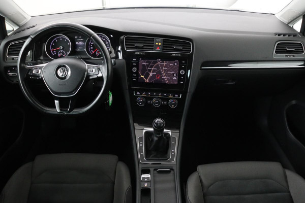 Volkswagen Golf 1.4 TSI Highline | Stoelverwarming | Camera | Full LED | Adaptive cruise | Carplay | Climate control | Parkeerhulp | Bluetooth