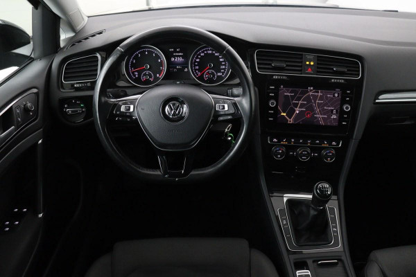 Volkswagen Golf 1.4 TSI Highline | Stoelverwarming | Camera | Full LED | Adaptive cruise | Carplay | Climate control | Parkeerhulp | Bluetooth