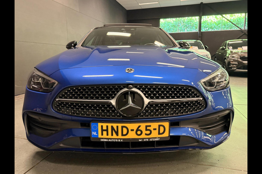 Mercedes-Benz C-Klasse 300 e AMG BLACK-LINE 313PK PANO/V-COCKPIT/NAVI/DAB/CARPLAY/CAM///