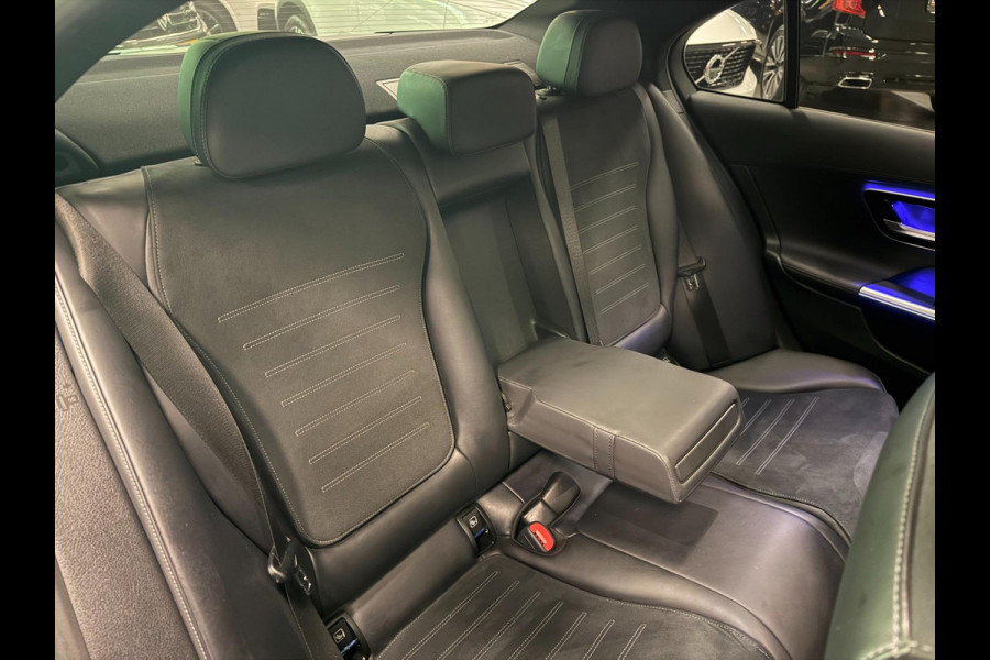 Mercedes-Benz C-Klasse 300 e AMG BLACK-LINE 313PK PANO/V-COCKPIT/NAVI/DAB/CARPLAY/CAM///