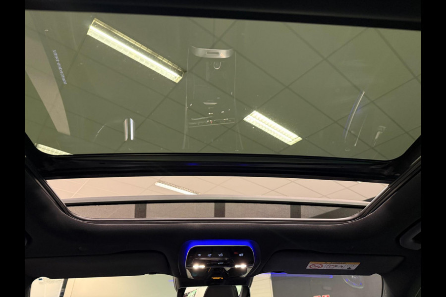 Mercedes-Benz C-Klasse 300 e AMG BLACK-LINE 313PK PANO/V-COCKPIT/NAVI/DAB/CARPLAY/CAM///