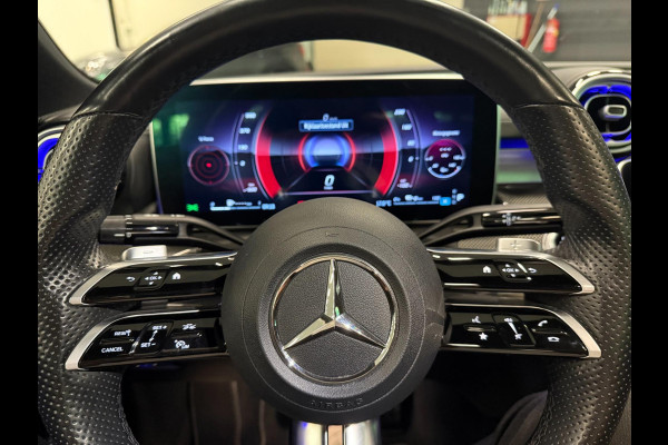 Mercedes-Benz C-Klasse 300 e AMG BLACK-LINE 313PK PANO/V-COCKPIT/NAVI/DAB/CARPLAY/CAM///