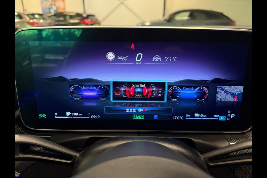 Mercedes-Benz C-Klasse 300 e AMG BLACK-LINE 313PK PANO/V-COCKPIT/NAVI/DAB/CARPLAY/CAM///