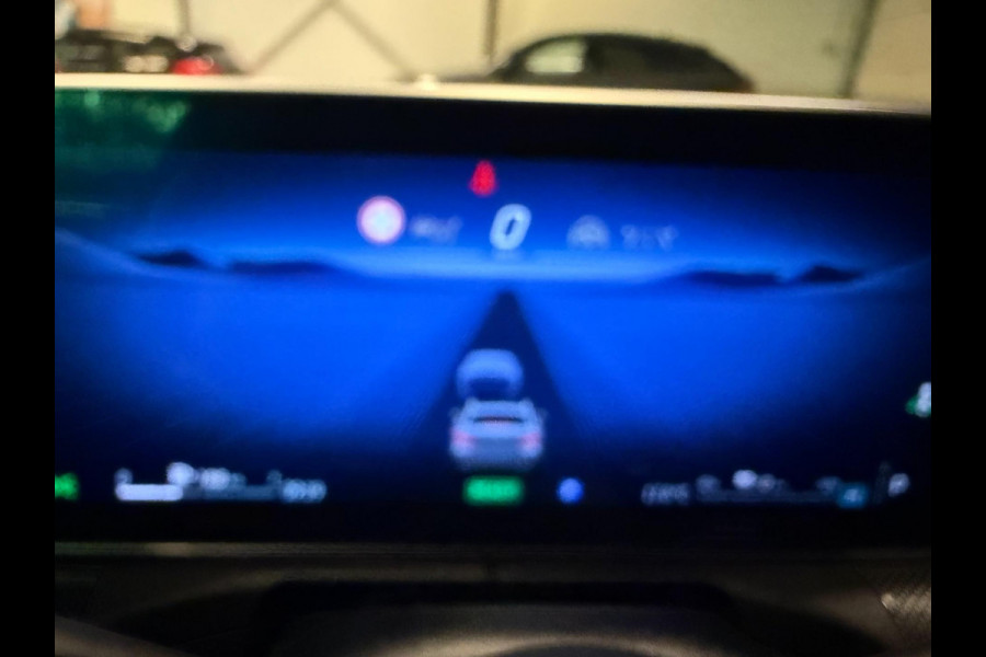 Mercedes-Benz C-Klasse 300 e AMG BLACK-LINE 313PK PANO/V-COCKPIT/NAVI/DAB/CARPLAY/CAM///