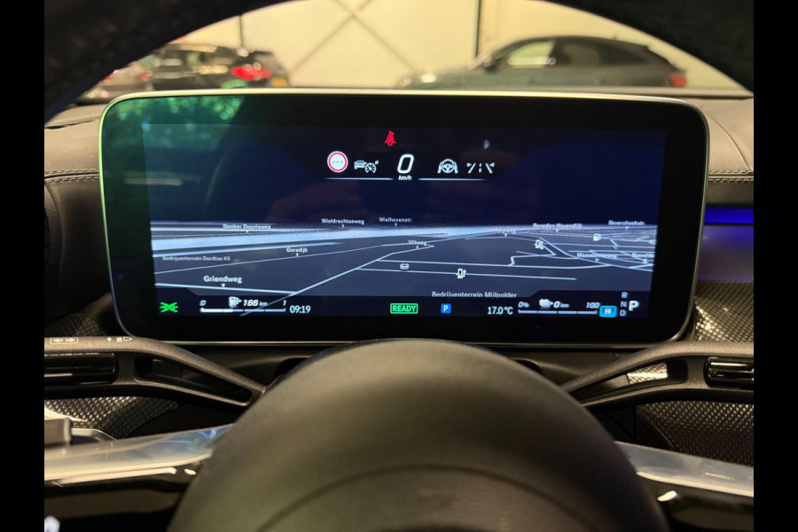 Mercedes-Benz C-Klasse 300 e AMG BLACK-LINE 313PK PANO/V-COCKPIT/NAVI/DAB/CARPLAY/CAM///