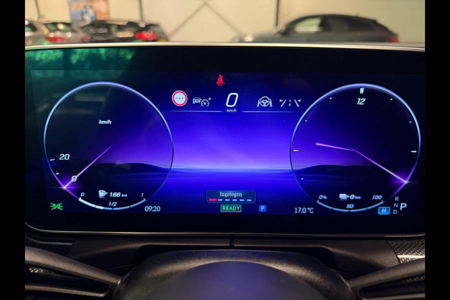 Mercedes-Benz C-Klasse 300 e AMG BLACK-LINE 313PK PANO/V-COCKPIT/NAVI/DAB/CARPLAY/CAM///