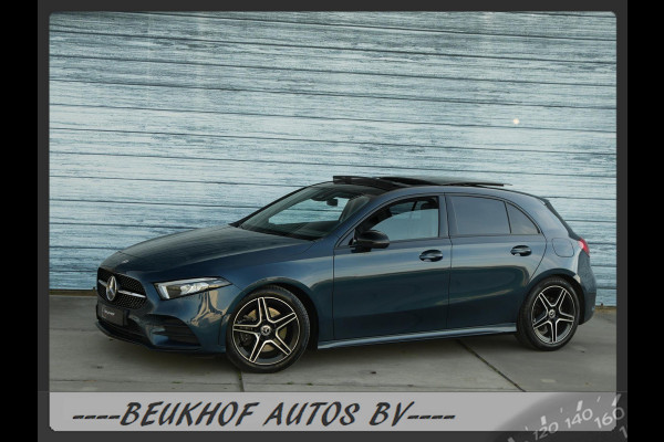Mercedes-Benz A-Klasse 220 4MATIC Premium Pano Leer Nav Cam
