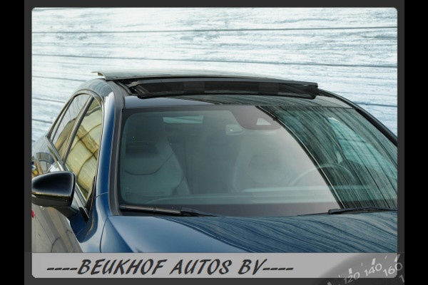 Mercedes-Benz A-Klasse 220 4MATIC Premium Pano Leer Nav Cam