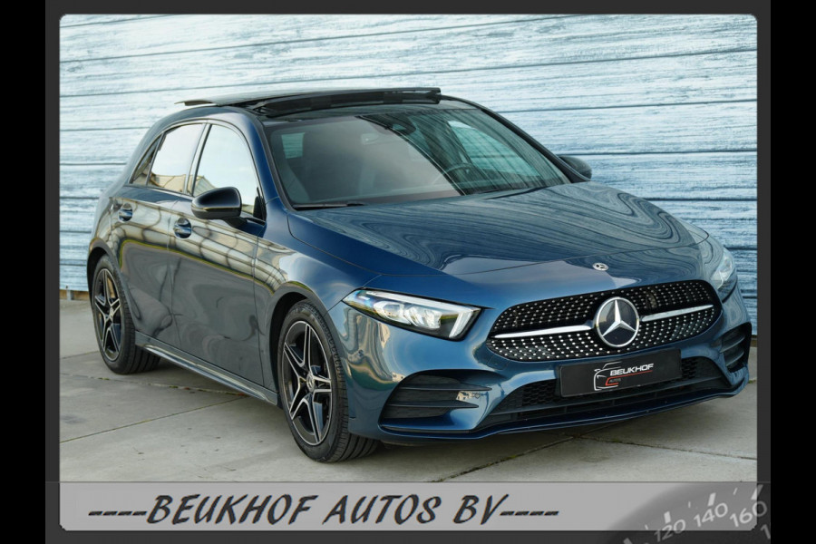 Mercedes-Benz A-Klasse 220 4MATIC Premium Pano Leer Nav Cam