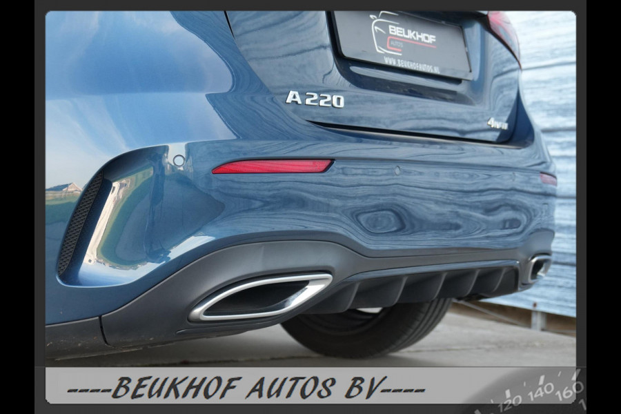 Mercedes-Benz A-Klasse 220 4MATIC Premium Pano Leer Nav Cam