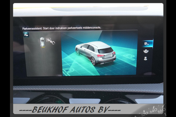 Mercedes-Benz A-Klasse 220 4MATIC Premium Pano Leer Nav Cam