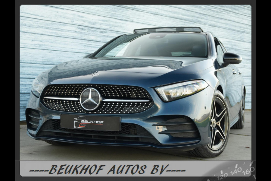 Mercedes-Benz A-Klasse 220 4MATIC Premium Pano Leer Nav Cam