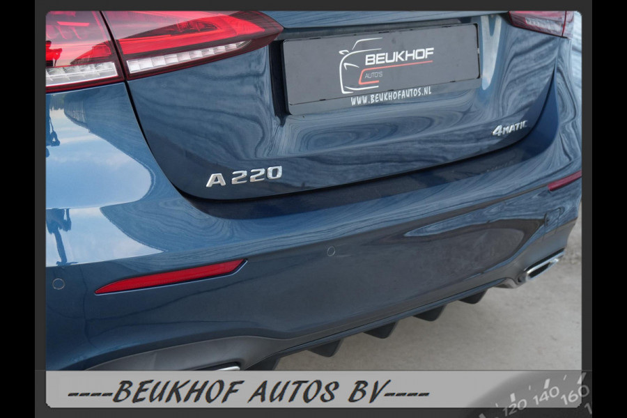 Mercedes-Benz A-Klasse 220 4MATIC Premium Pano Leer Nav Cam