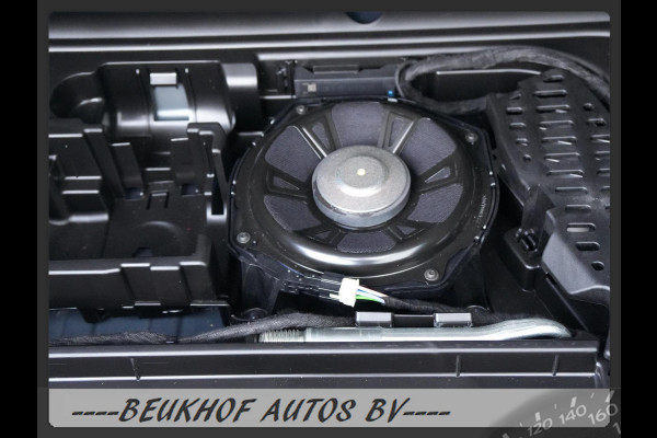 Mercedes-Benz A-Klasse 220 4MATIC Premium Pano Leer Nav Cam