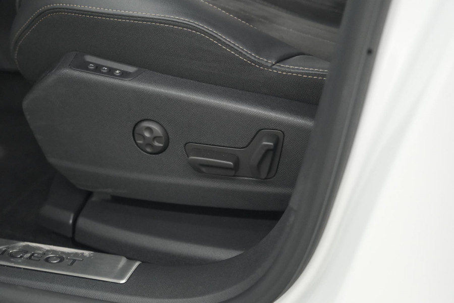 Peugeot 3008 PureTech 130 GT | Camera | Adaptieve Cruise Control | Elektronische Achterklep