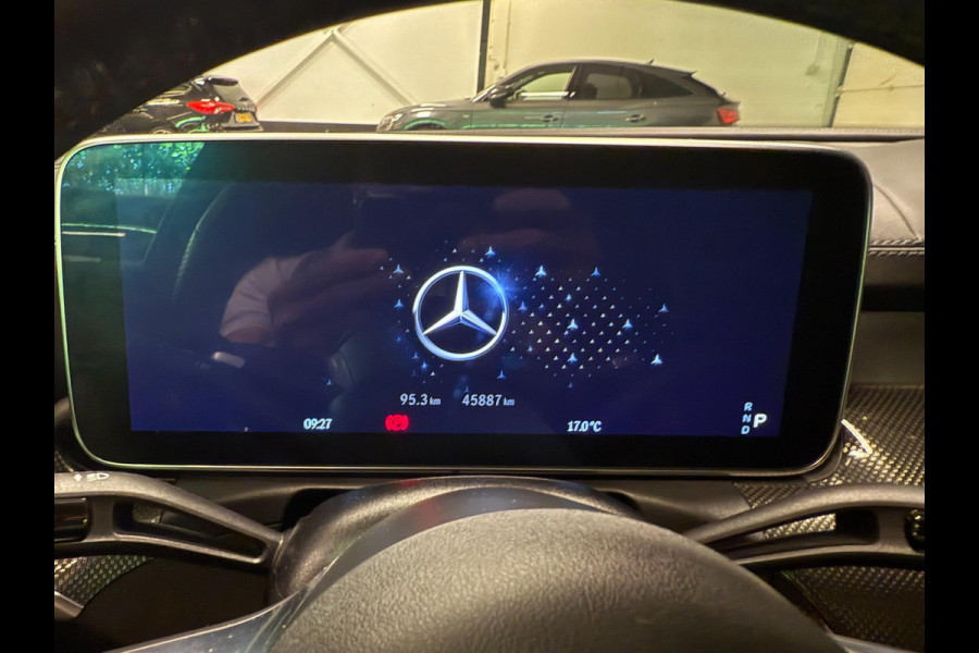 Mercedes-Benz C-Klasse 300 e AMG BLACK-LINE 313PK PANO/V-COCKPIT/NAVI/DAB/CARPLAY/CAM///