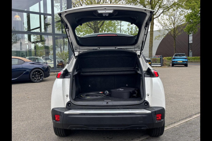 Peugeot e-2008 EV Allure 50 kWh ADAP. CRUISE | NAVI | RIJKLAARPRIJS INCL. 12 MND. BOVAGGARANTIE