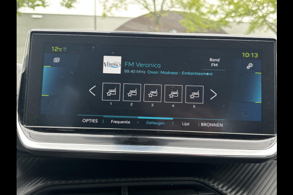 Peugeot e-2008 EV Allure 50 kWh ADAP. CRUISE | NAVI | RIJKLAARPRIJS INCL. 12 MND. BOVAGGARANTIE