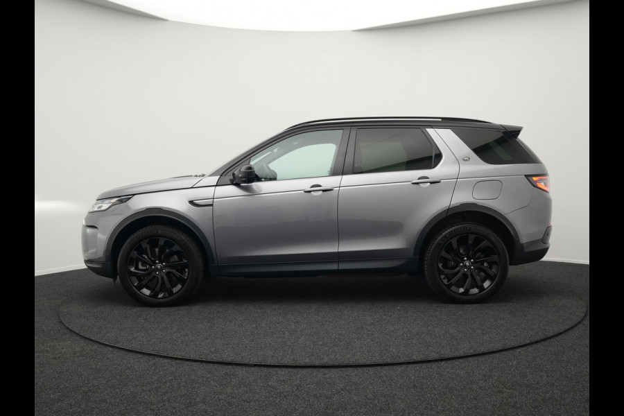 Land Rover Discovery Sport P300e S Plug In Hybrid Dealer O.H. PHEV | Panodak | Alcantara Sportstoelen Memory | Trekhaak Afneembaar | Adaptive Cruise | 360 Camera | L.M. 20" | Camera | Navigatie | Apple Carplay | Virtual | DAB |