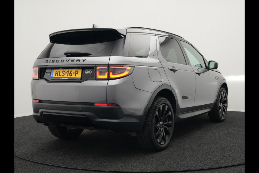 Land Rover Discovery Sport P300e S Plug In Hybrid Dealer O.H. PHEV | Panodak | Alcantara Sportstoelen Memory | Trekhaak Afneembaar | Adaptive Cruise | 360 Camera | L.M. 20" | Camera | Navigatie | Apple Carplay | Virtual | DAB |