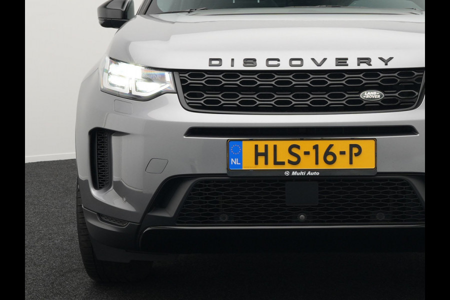 Land Rover Discovery Sport P300e S Plug In Hybrid Dealer O.H. PHEV | Panodak | Alcantara Sportstoelen Memory | Trekhaak Afneembaar | Adaptive Cruise | 360 Camera | L.M. 20" | Camera | Navigatie | Apple Carplay | Virtual | DAB |